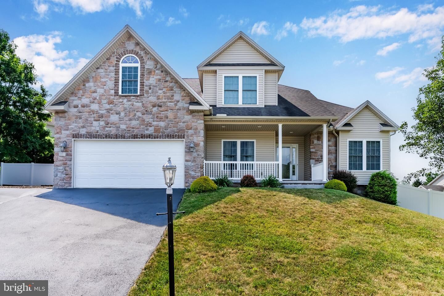 Property Photo:  16 Mountain Crest Way  PA 17019 
