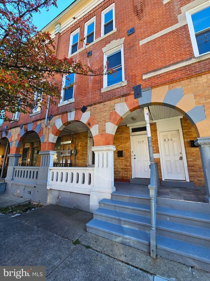 Property Photo:  837 E State Street  NJ 08609 