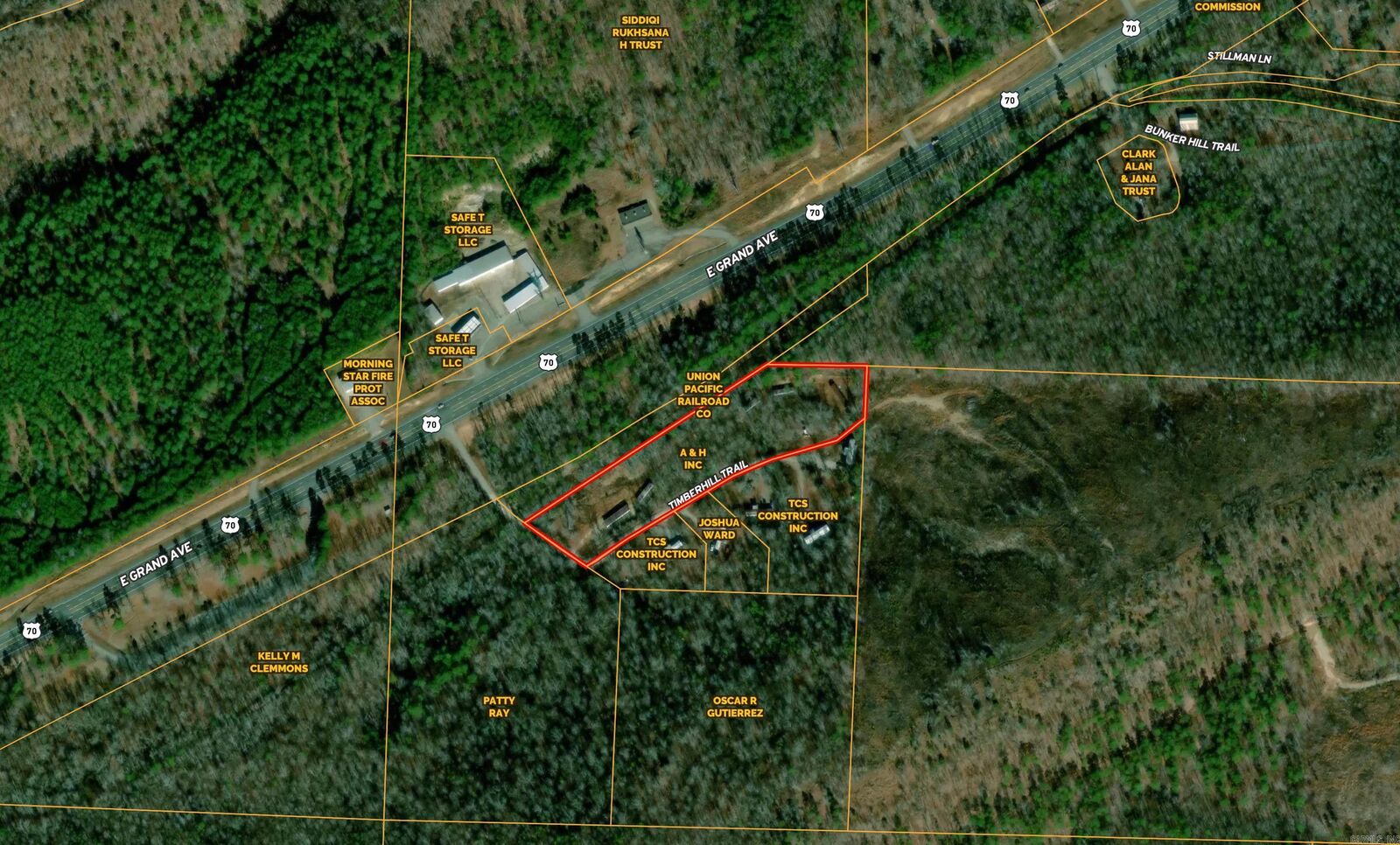 Property Photo: 105 Barnwood Place AR 71901