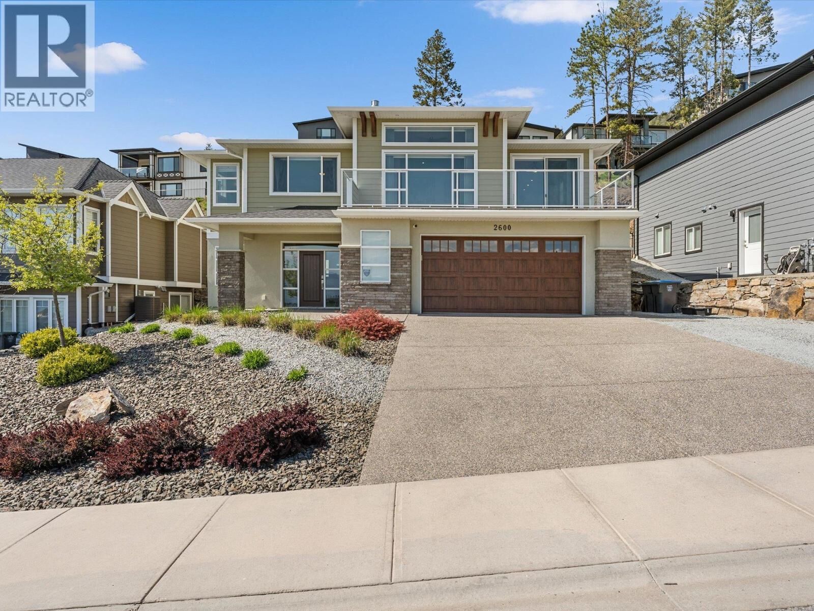 Property Photo:  2600 Paramount Drive  BC V4T 3M6 