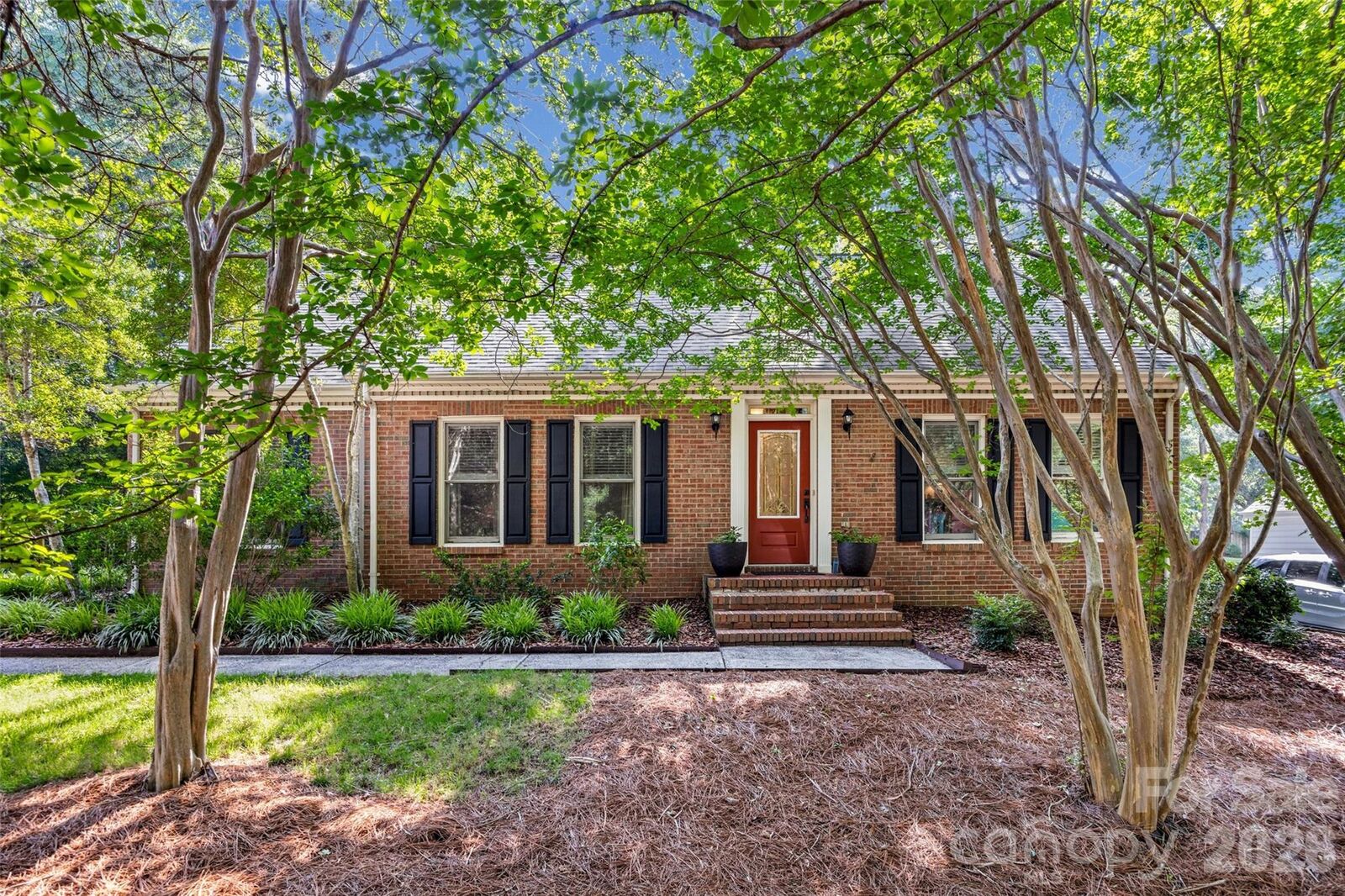 Property Photo:  11701 Harrowfield Road  NC 28226 