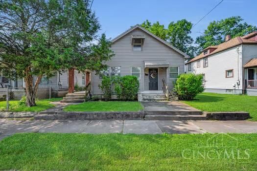 Property Photo:  1614 Lafayette Avenue  OH 45044 