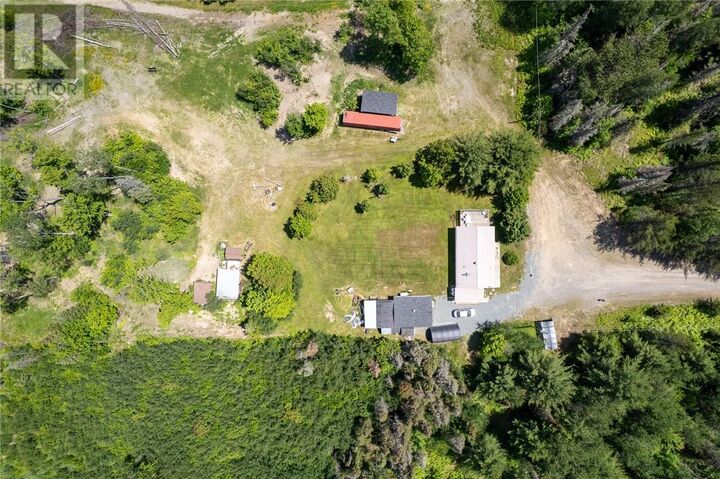 Property Photo: 55 Beauchamp Drive ON P5E 1R1