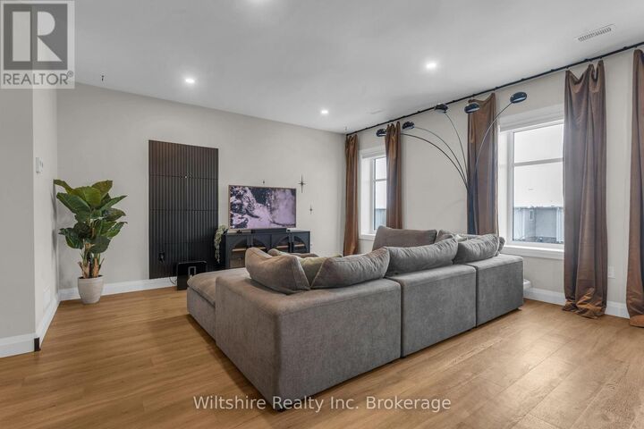 Property Photo:  361 Quarter Town Line 1105  ON N4G 0K2 