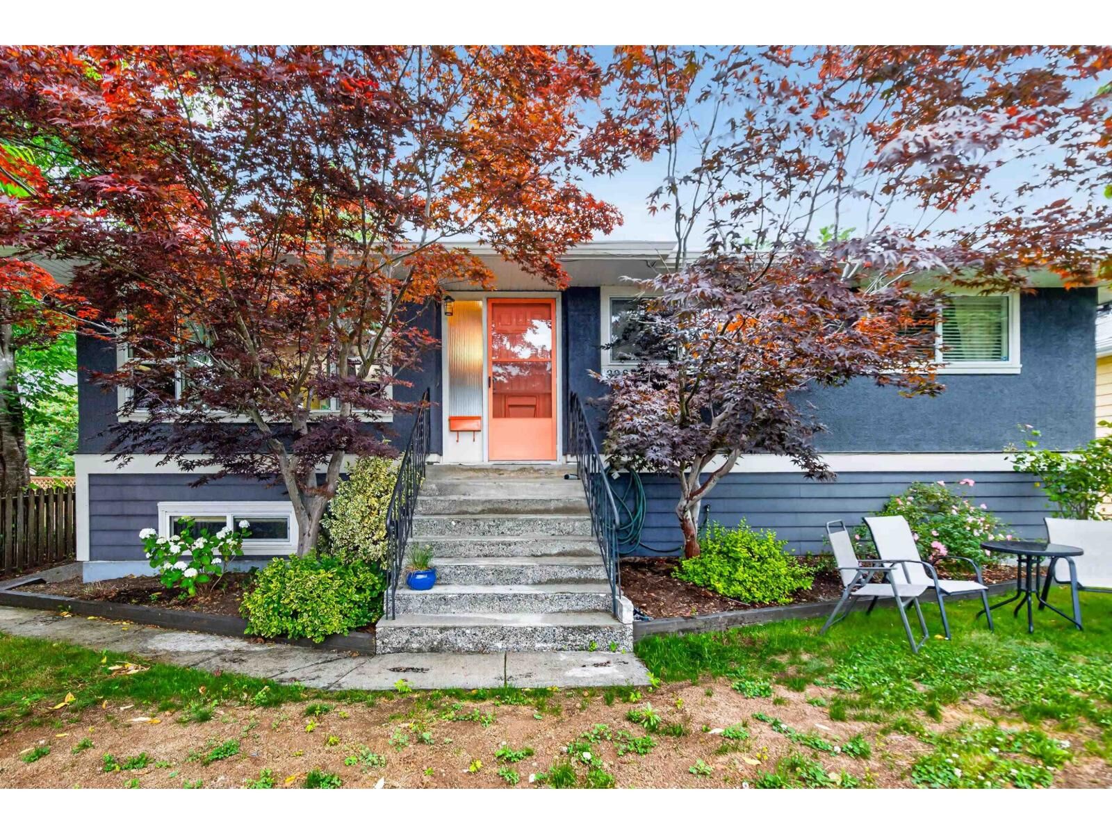 Property Photo:  32877 10th Avenue  BC V2V 2J9 