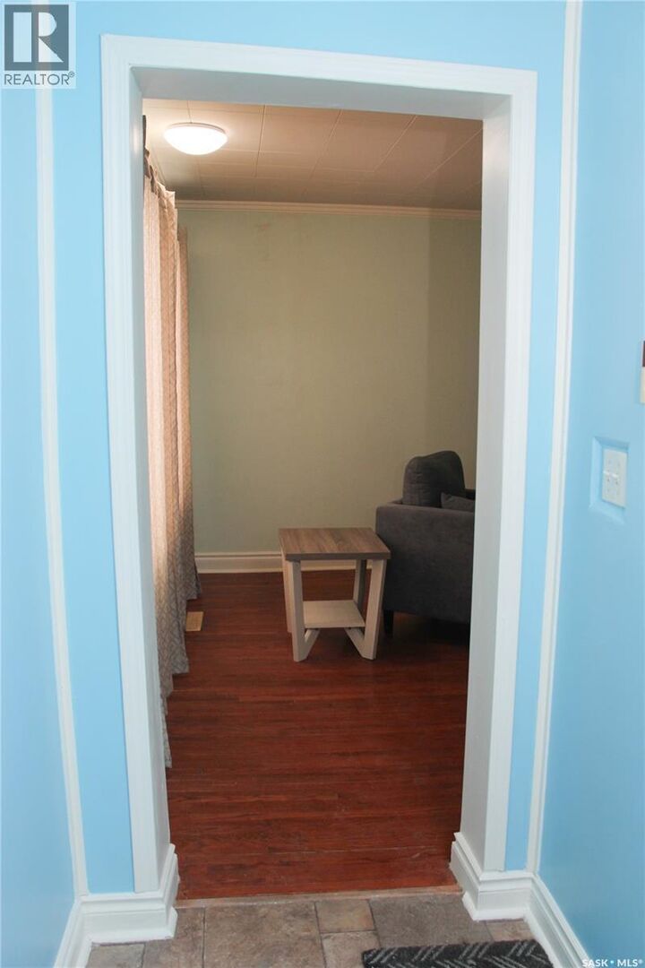 Property Photo:  3007 Dewdney Avenue  SK S4T 0Y3 