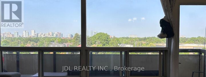 Property Photo:  505 Cummer Ave Avenue  ON M2K 2L8 