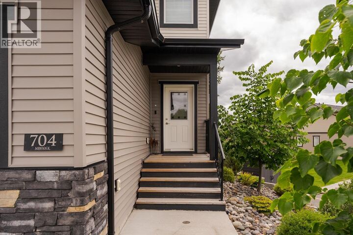 Property Photo: 6798 Westgate Avenue 704 BC V2N 5R2