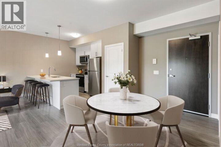 Property Photo:  1840 Cabana Road East 103  ON N8W 0B4 