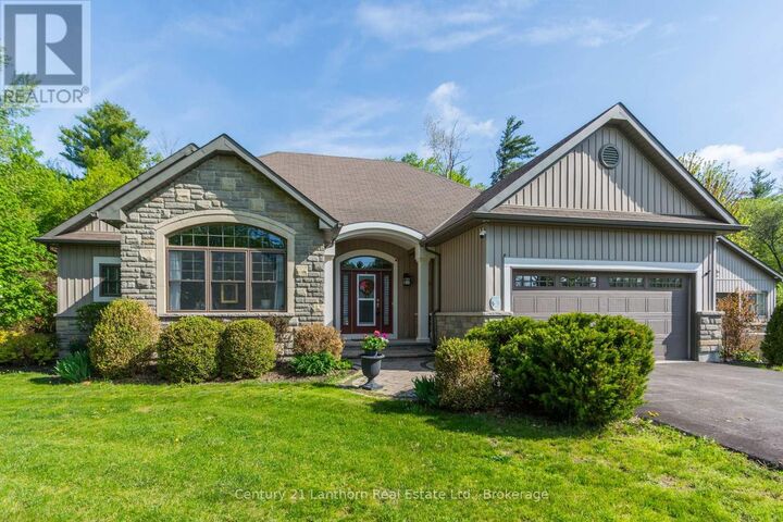 Property Photo: 8 Grandview Court ON K0K 3E0