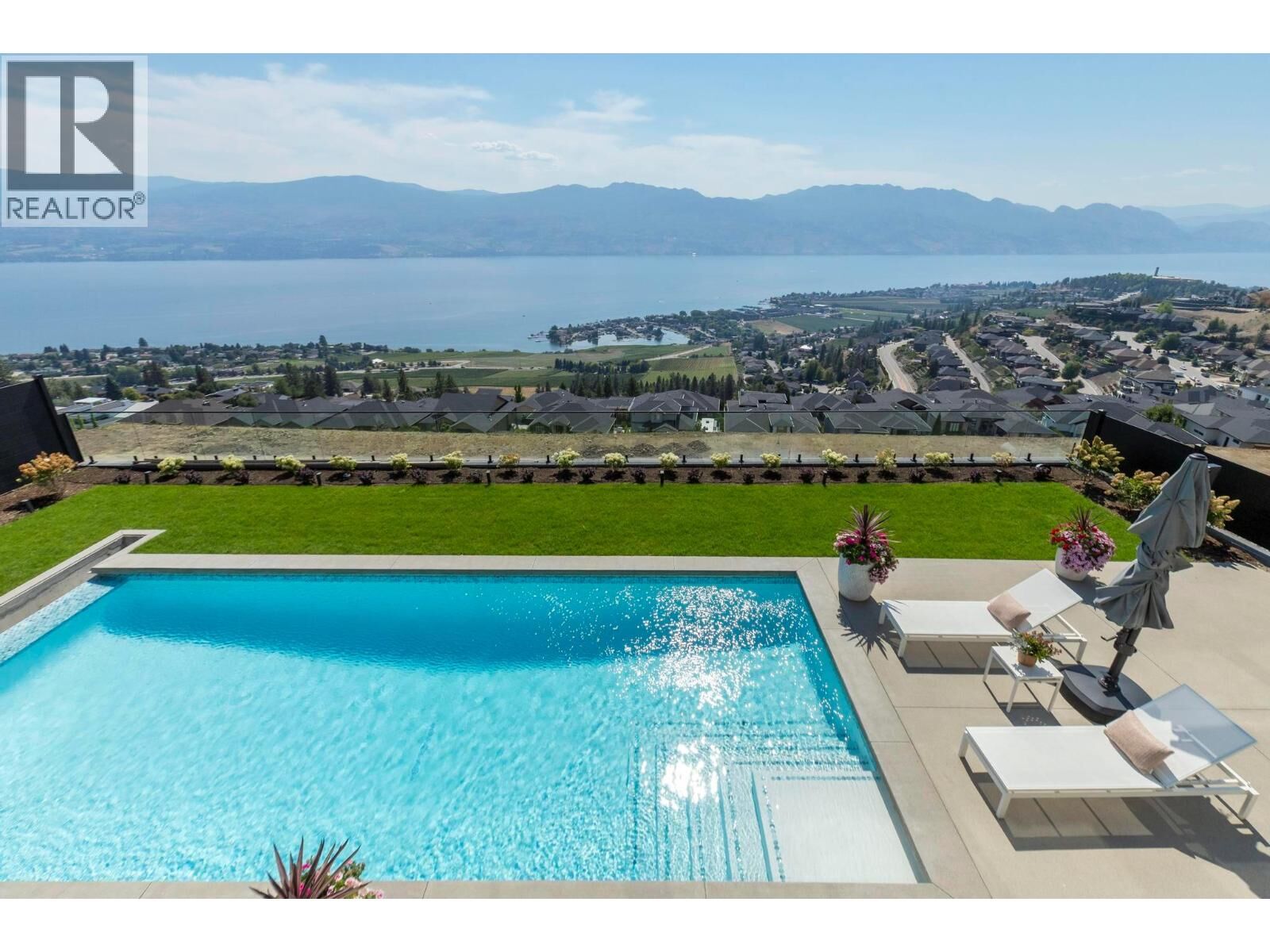 Photo de la propriété: 1391 Vineyard Drive BC V4T 0E9