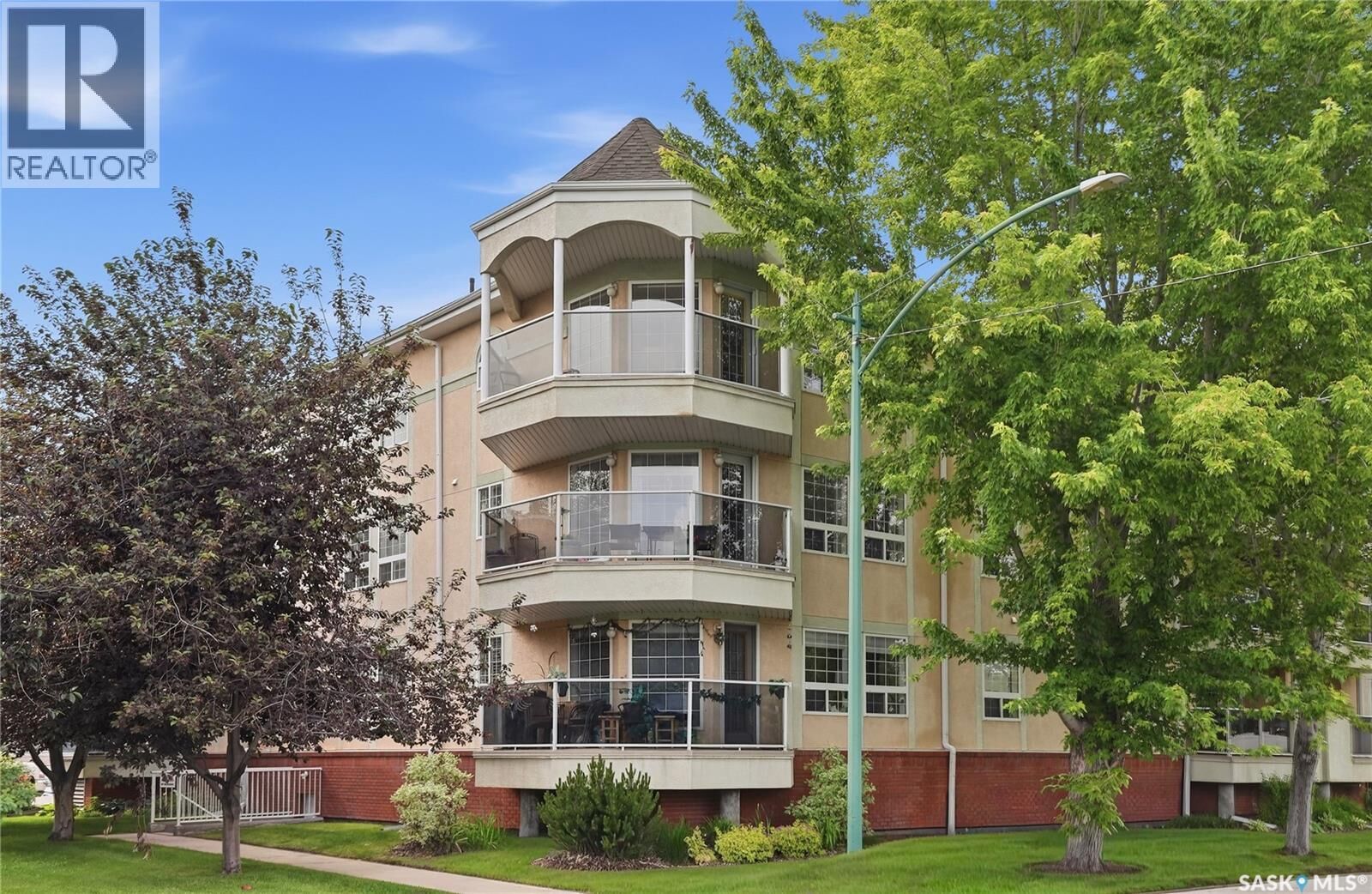 Property Photo:  305 1700 Main Street E  SK S7H 5S1 