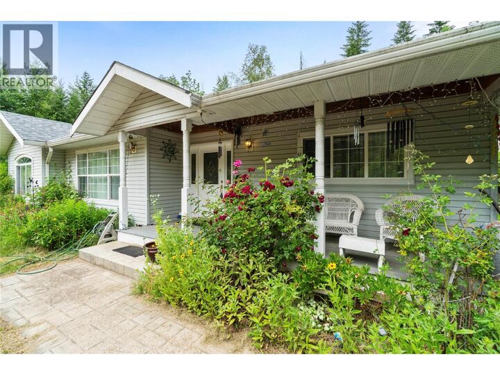 Property Photo: 3915 Express Point Road BC V0E 1M5