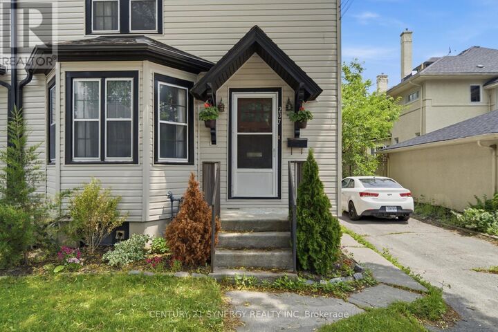 Property Photo:  207-209 Foster Avenue  ON K8N 3R1 