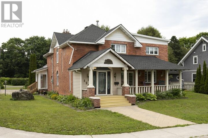 124 Upton Rd — photo 1
