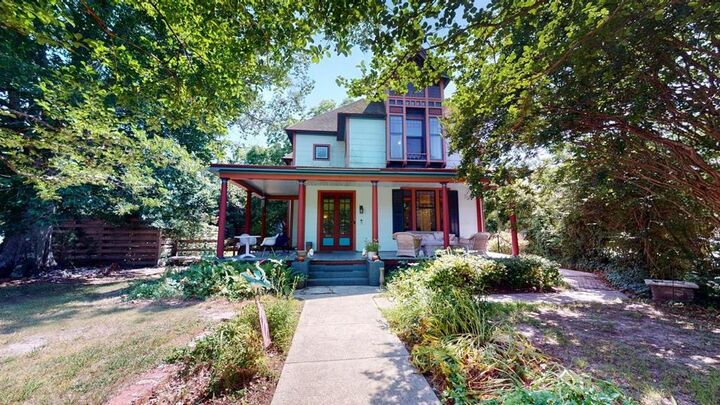 Property Photo:  58 Market St  VA 23417 