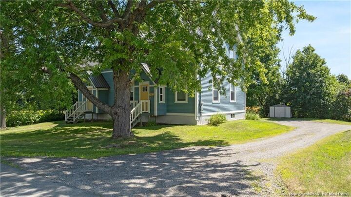 Property Photo: 60-62 Queensway NB E3L 1J5
