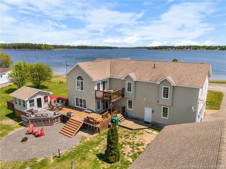 Property Photo:  79 Pointe Du Mirage  NB E4W 5C7 