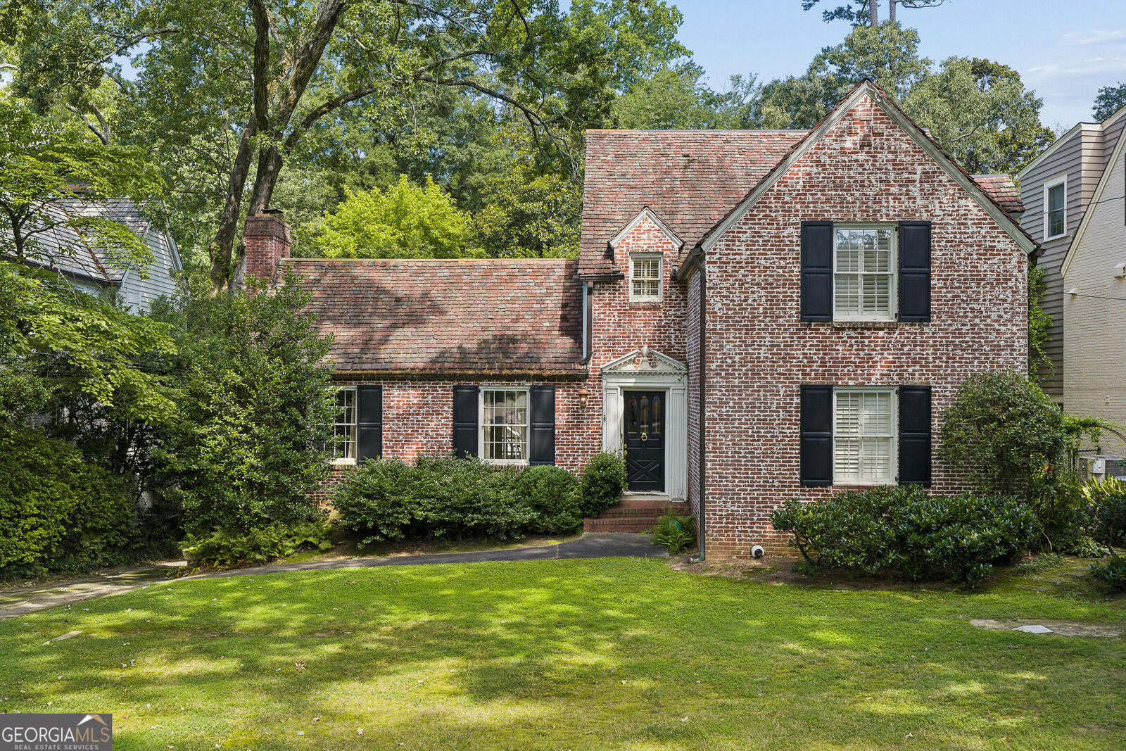Property Photo: 2782 N Hills Drive NE GA 30305