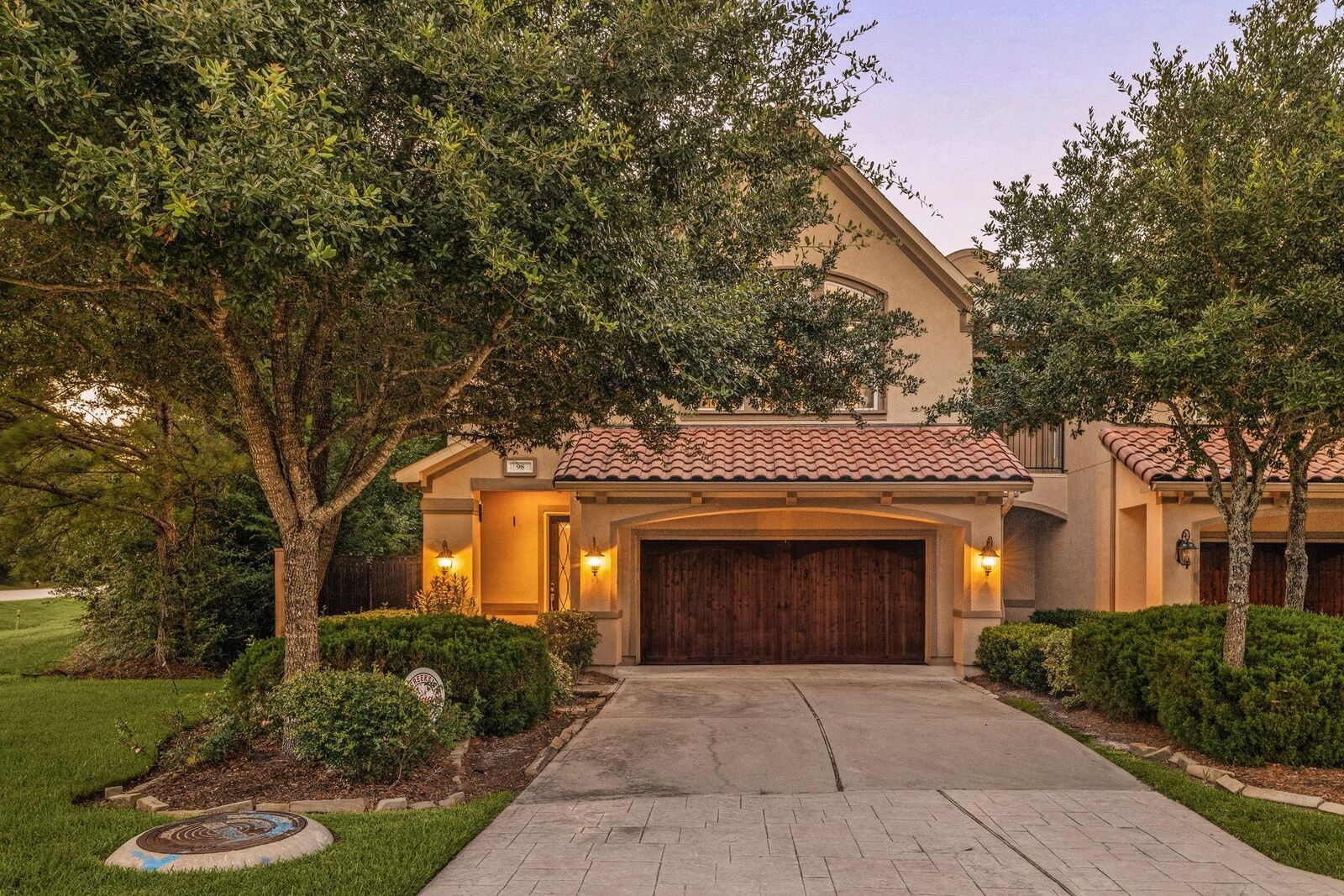 Property Photo:  98 Herons Flight Place  TX 77389 