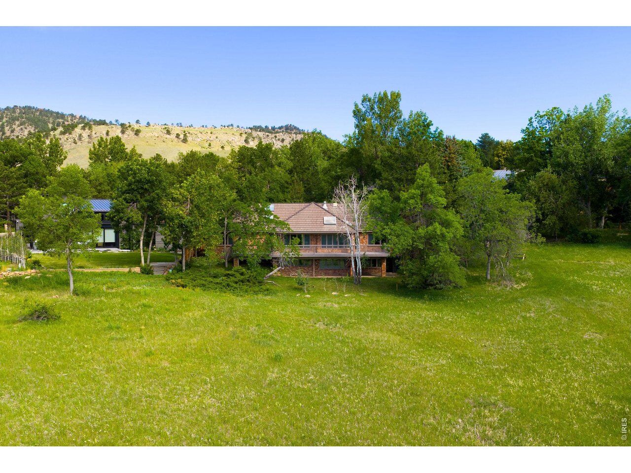 Property Photo:  543 Linden Park Dr  CO 80304 