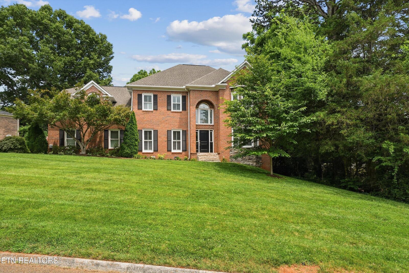 Property Photo: 404 Doublehead Lane TN 37909
