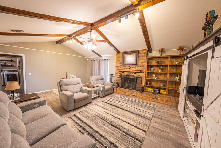 Property Photo: 3503 Englewood Avenue TX 79407