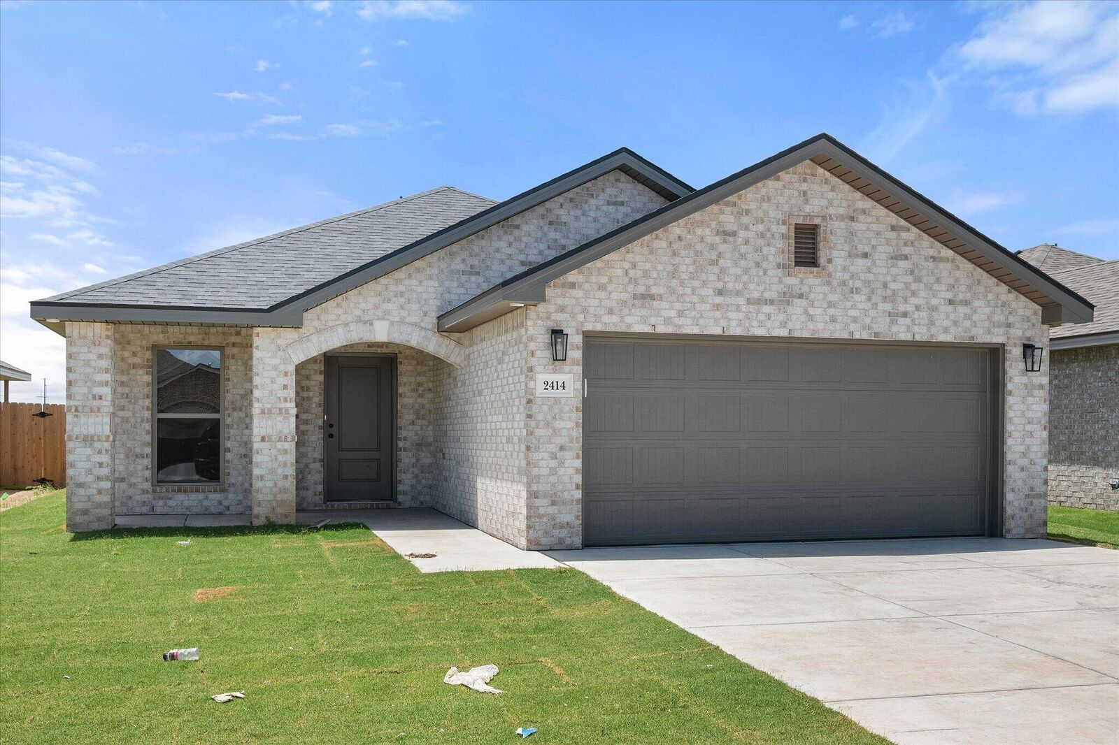 Property Photo:  2414 Helena Avenue  TX 79407 