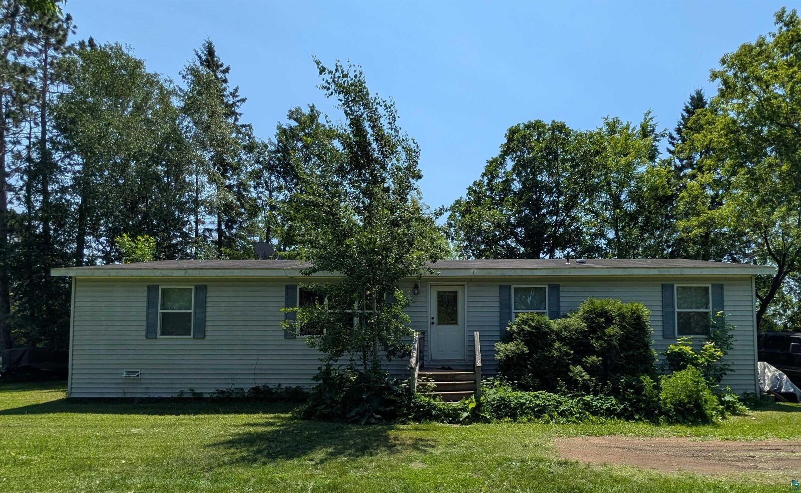Property Photo: 3945 Maple St MN 55757