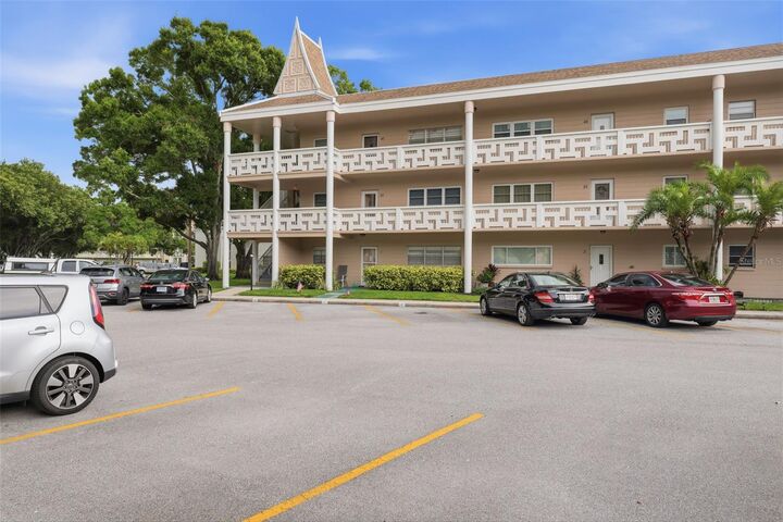 Property Photo:  2435 Sumatran Way 23  FL 33763 