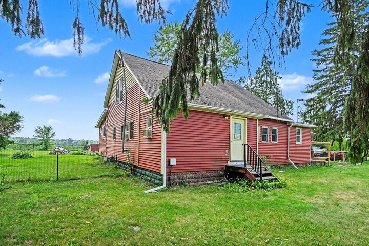 Property Photo:  11539 Apple Avenue  MI 49451 