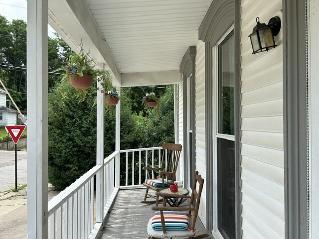 Property Photo: 302 N Carroll Street IL 61053