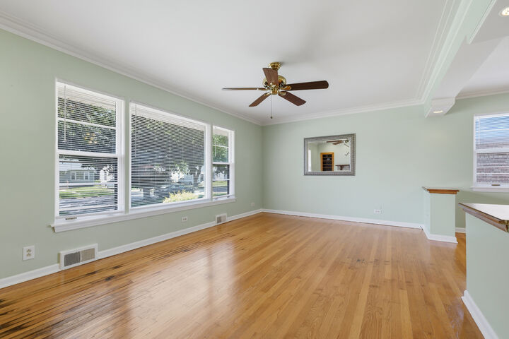 Property Photo: 10019 S Keeler Avenue IL 60453
