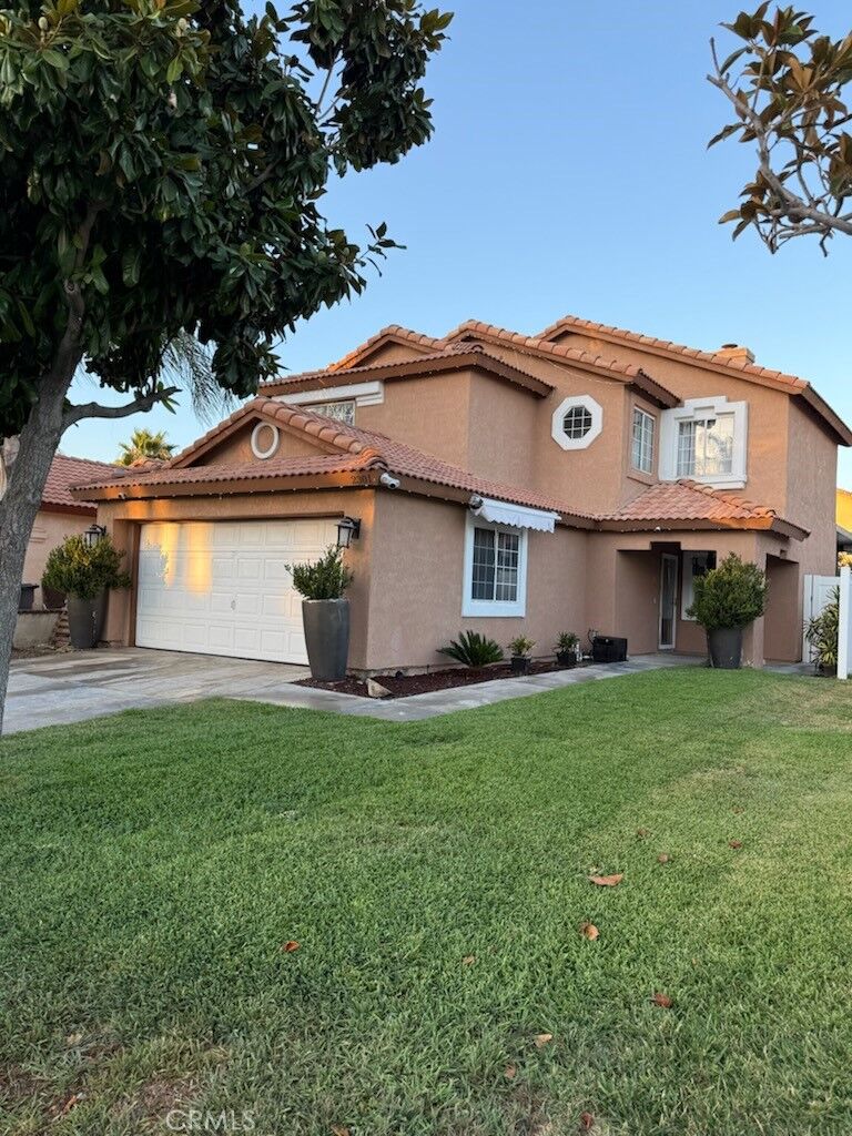 Property Photo:  2301 Firebrand Avenue  CA 92571 