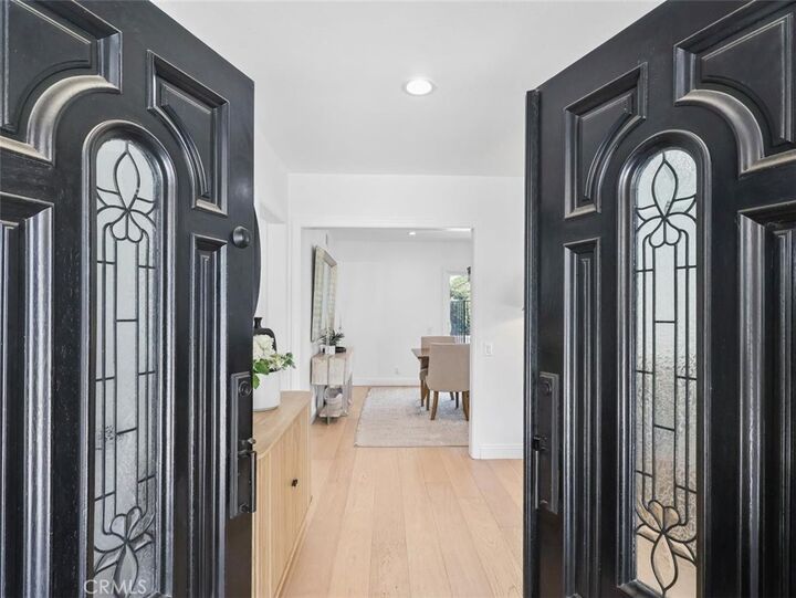 Property Photo: 1143 Greenfield Street CA 91360
