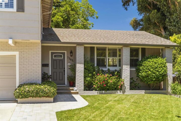 Property Photo:  7365 Tulipwood Circle  CA 94588 