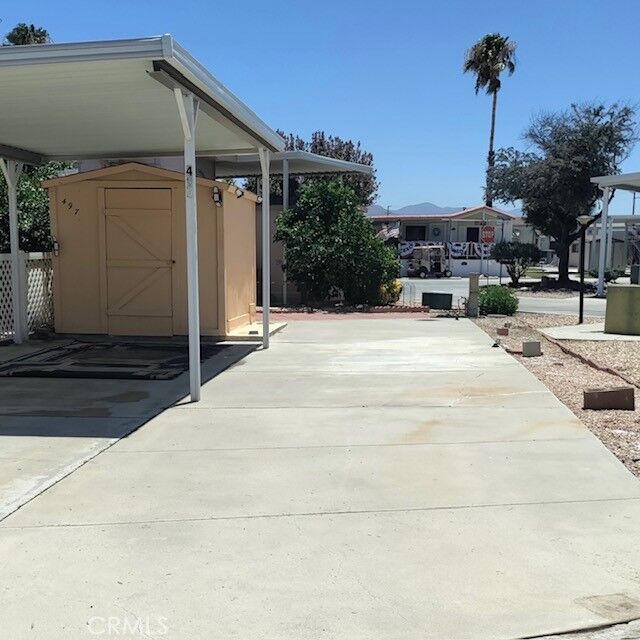 Property Photo:  1295 S Cawston Avenue  CA 92545 