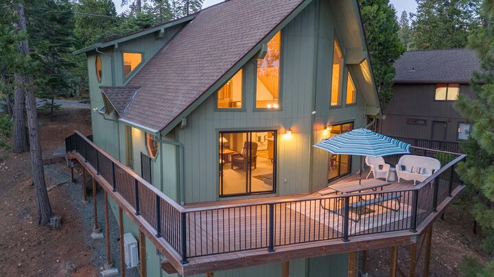 Property Photo: 1302 Pebble Beach Way CA 95223