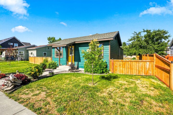 Property Photo:  213 N 7th Street  MT 59840 