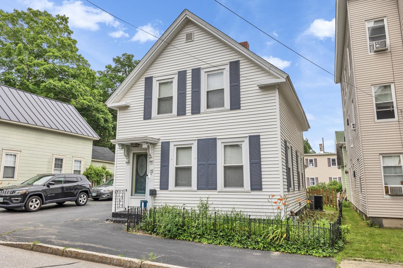 Property Photo:  148 Parker Street  NH 03102 
