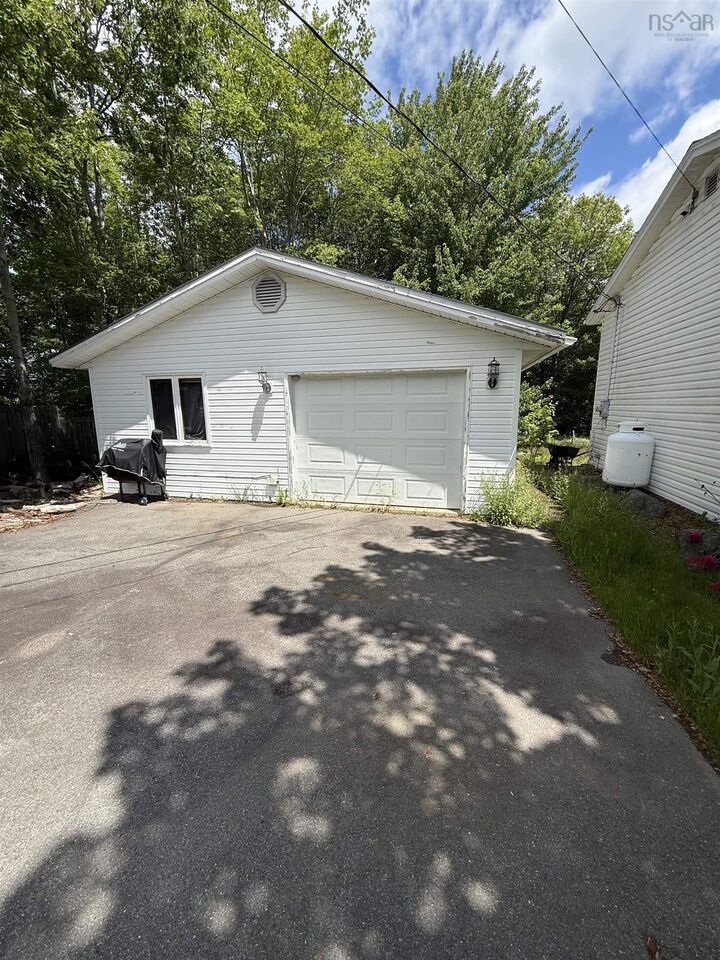 Property Photo: 115 Dawson Heights NS B0R 1E0