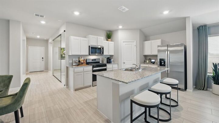 Property Photo: 117 Upperman Way TX 76426