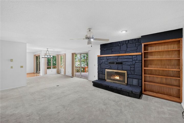 Property Photo:  2 Raleigh Hills Lane  AR 72715 