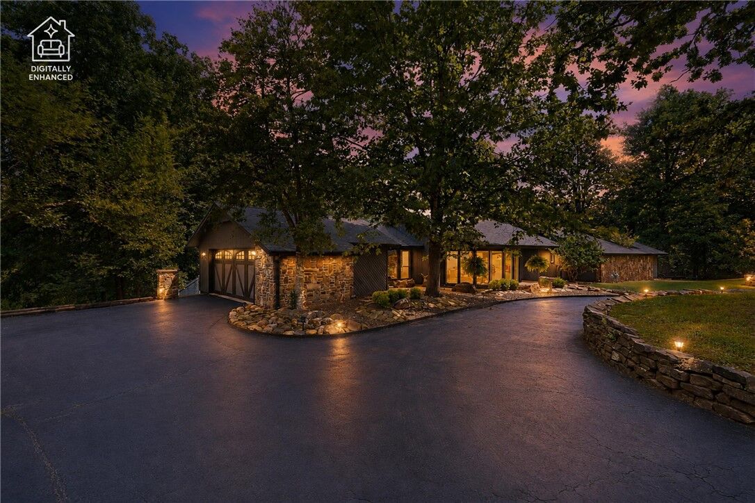 Property Photo:  105 E Woodside Lane  AR 72756 