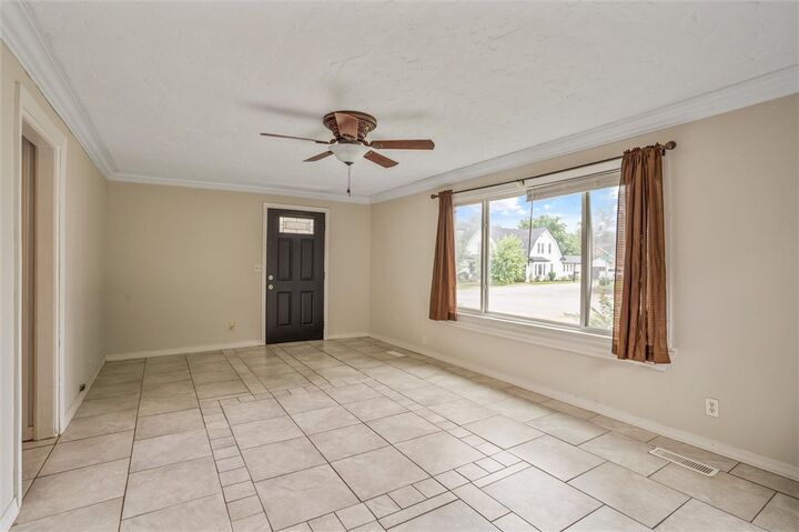 Property Photo:  716 N Mount Olive Street  AR 72761 