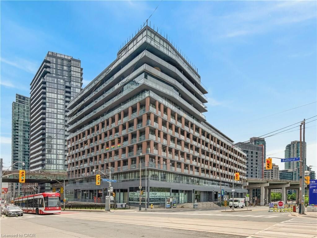 Property Photo: 169 Fort York Boulevard 323 ON M5V 0C8