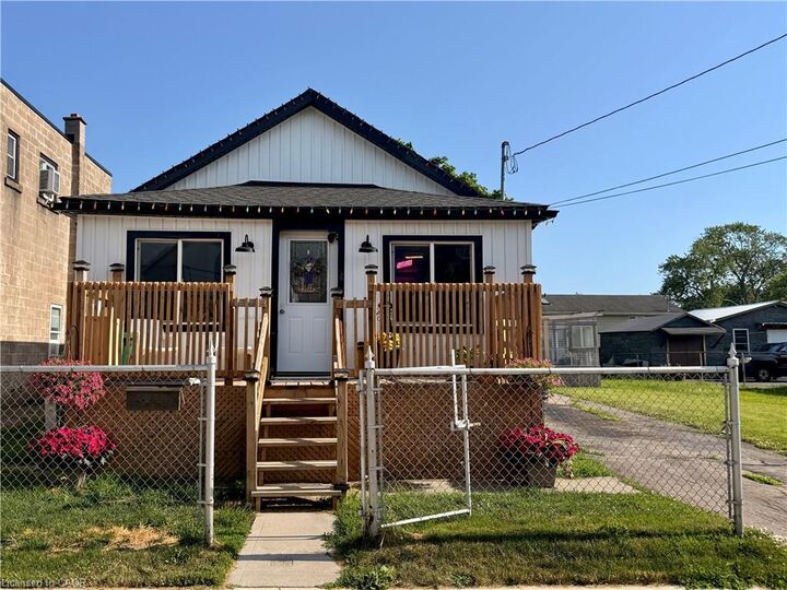 Property Photo: 314 Broadway Avenue A ON L3C 5L9