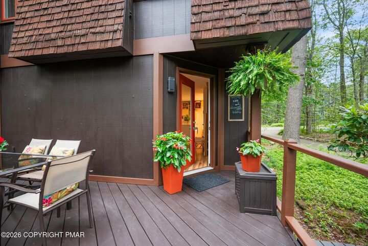 Property Photo:  283 Aspen Road  PA 18350 