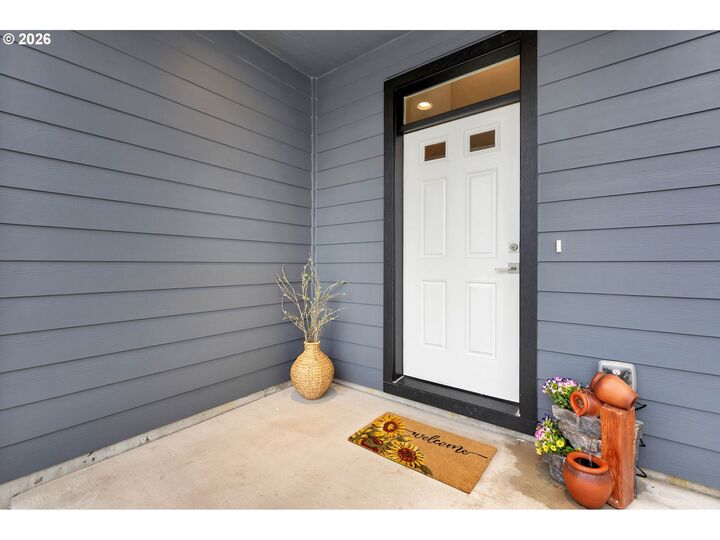 Property Photo: 8602 NE 70th Cir WA 98662