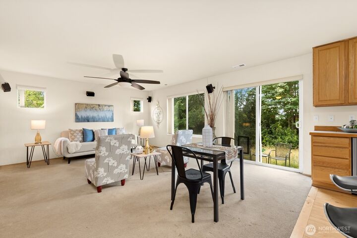Property Photo: 22731 132nd Place SE WA 98042